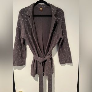 Boo Gemes Sweater Size Large Gray with belt and sequins